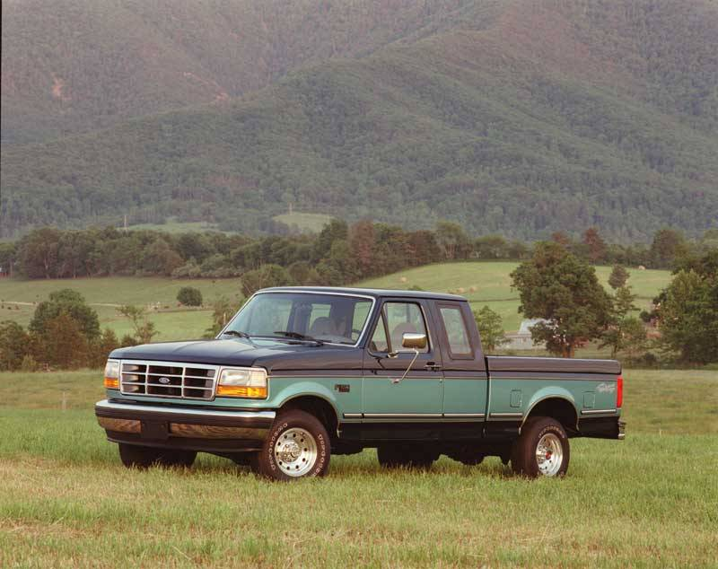 Illustration for article titled Friday Flashback: 1995 Ford Lineup (North America)